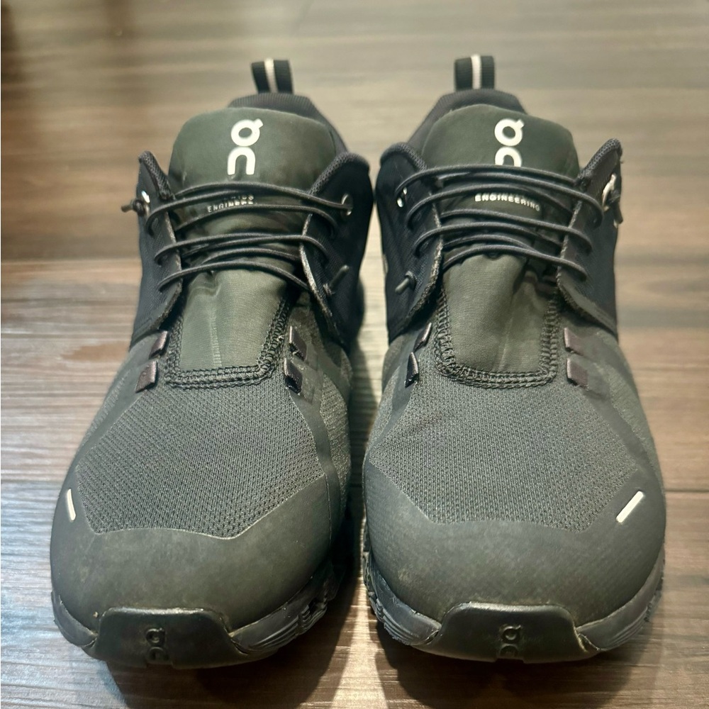 On Cloud Waterproof Tennis Shoes